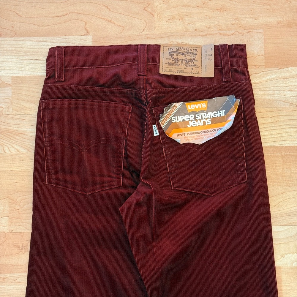 Vintage Levis 705 1583 Student Super Straight Corduroy Jeans Burgundy W27 L34